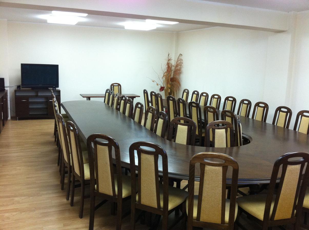 Jrb Hotel Doctor Petru Groza Εξωτερικό φωτογραφία