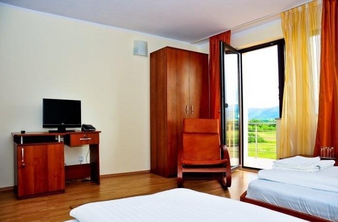 Jrb Hotel Doctor Petru Groza Εξωτερικό φωτογραφία