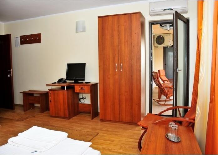 Jrb Hotel Doctor Petru Groza Εξωτερικό φωτογραφία